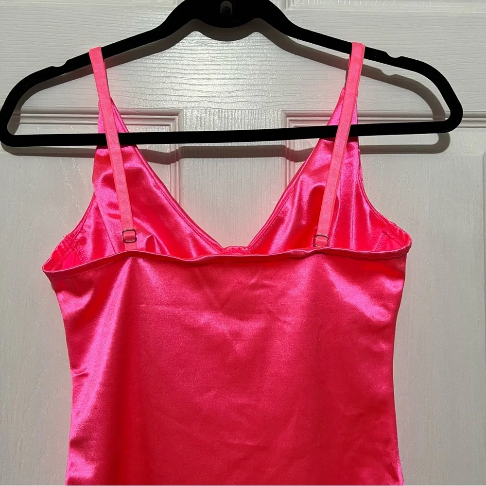 💗 *NWOT* SHEIN‎ - Women’s Satin Bodysuit - Picture 8 of 9